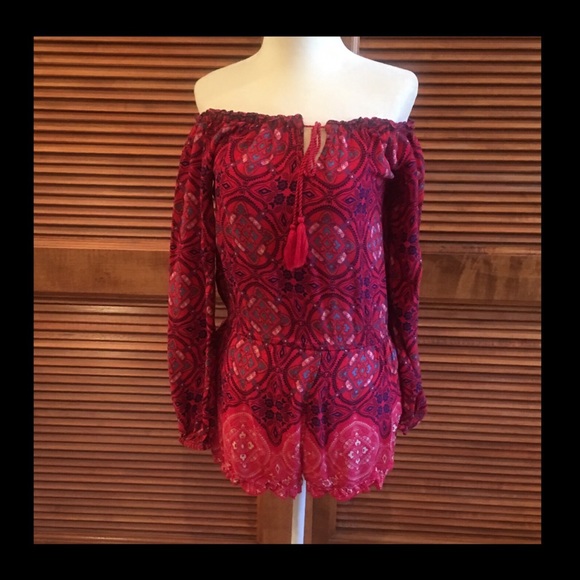 O'Neill Pants - 🌺Adorable off the shoulder long sleeve romper🌺